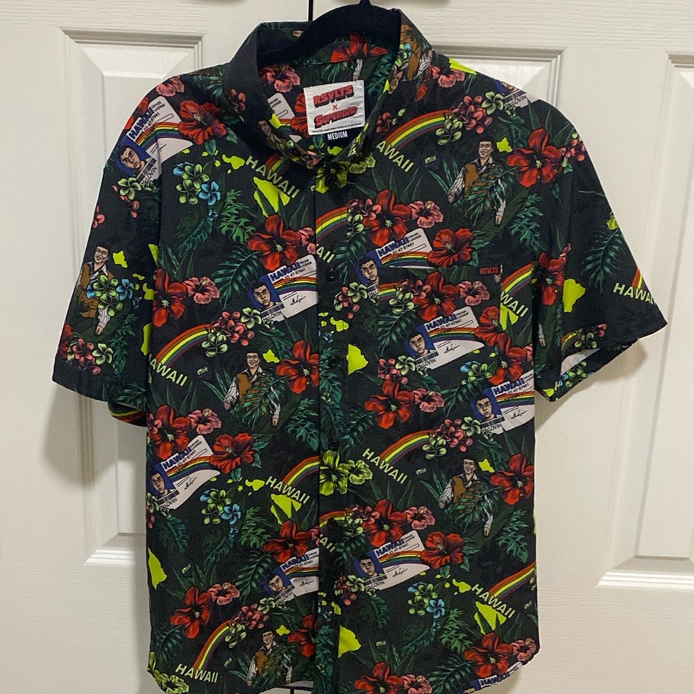 RSVLTS - “MCLOVIN” - SUPERBAD - SS BUTTON DOWN - MEDIUM
